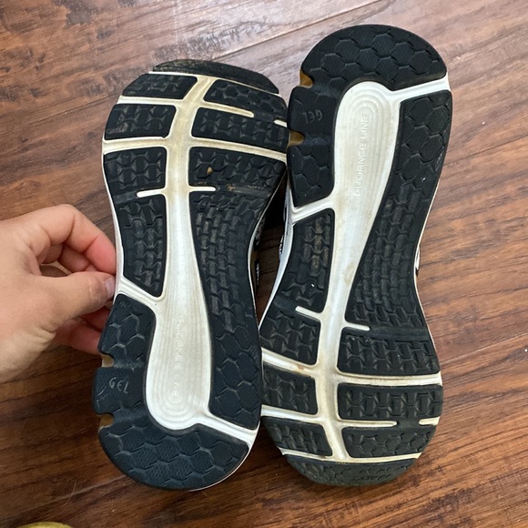 XSOLDX Asics GelPulse II - Women’s Size 8 - Picture 6 of 7